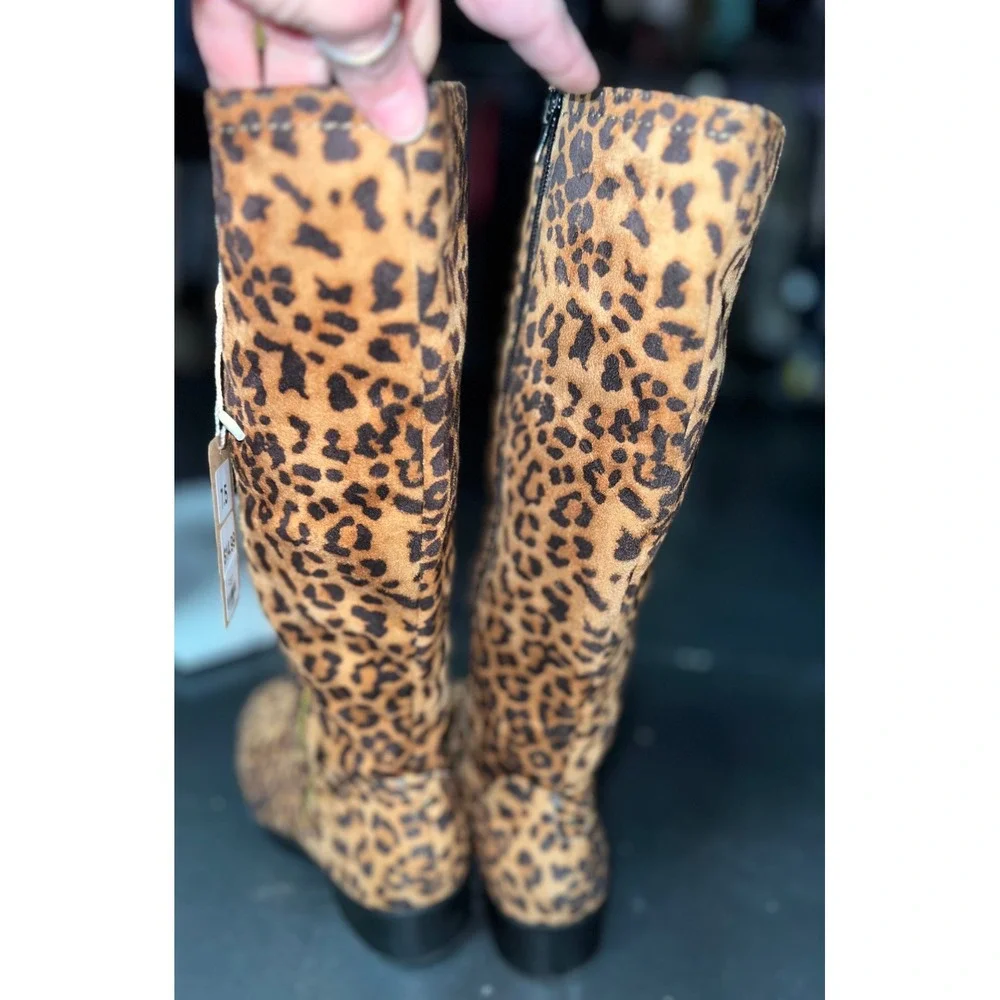 Soda Womens Leopard‎ Print Knee High Boots Let's go Girls! Size 7.5